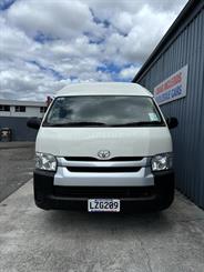 2019 Toyota HIACE - Thumbnail