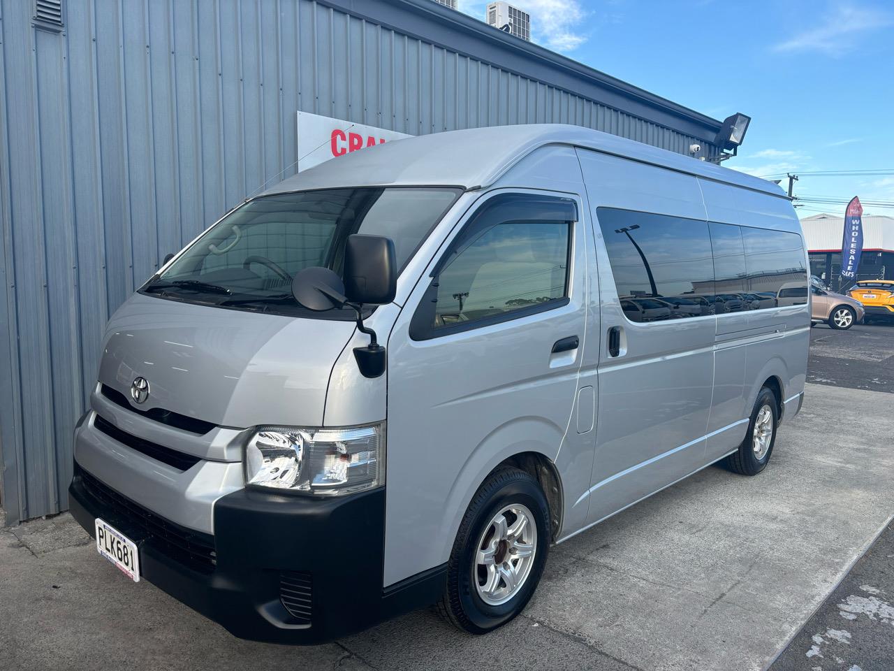 2015 Toyota HIACE