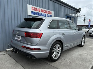 2016 Audi Q7 - Thumbnail