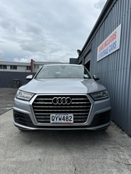 2016 Audi Q7 - Thumbnail