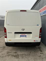 2019 Toyota HIACE - Thumbnail