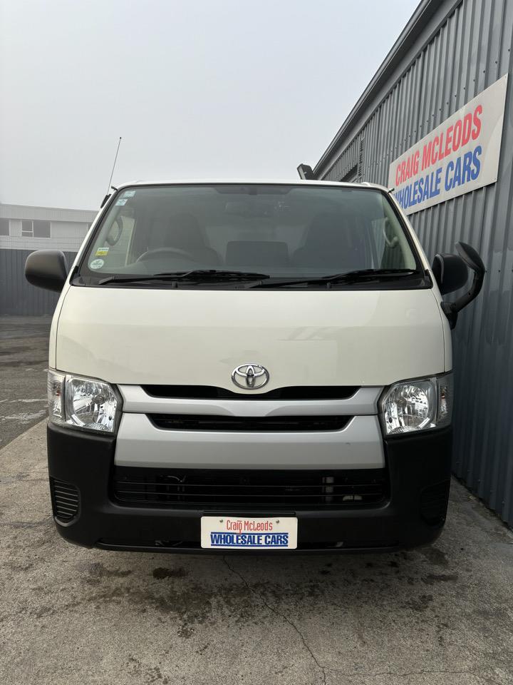 2019 Toyota HIACE