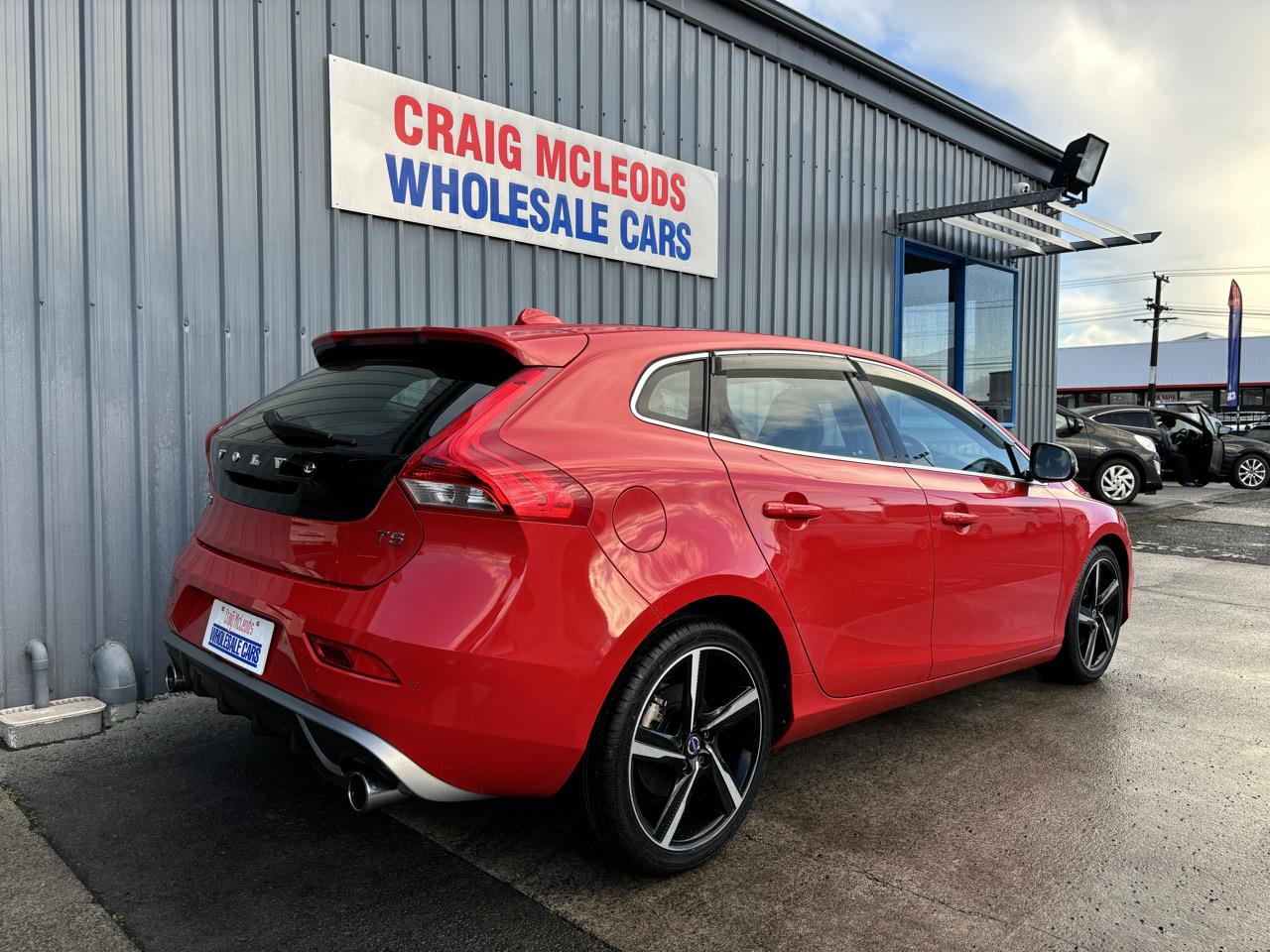 2015 Volvo V40