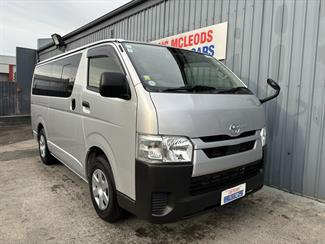 2023 Toyota HIACE - Thumbnail