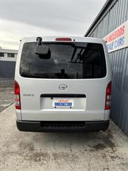 2023 Toyota HIACE - Thumbnail