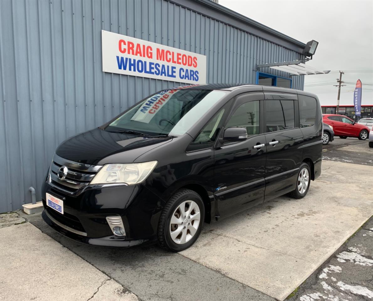 2013 Nissan SERENA