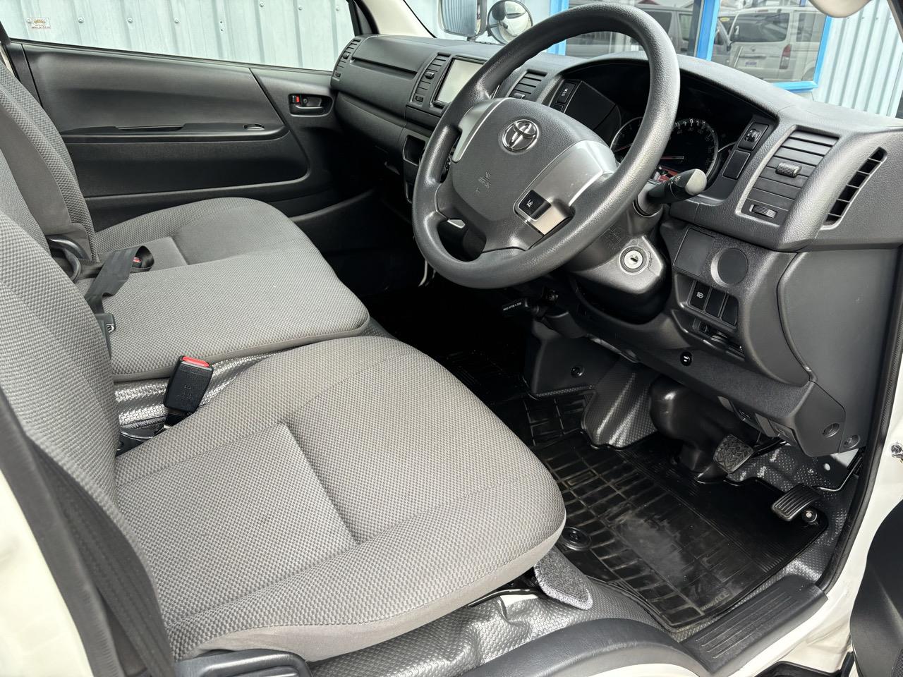 2019 Toyota HIACE