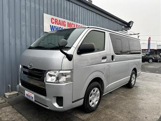 2018 Toyota HIACE - Thumbnail