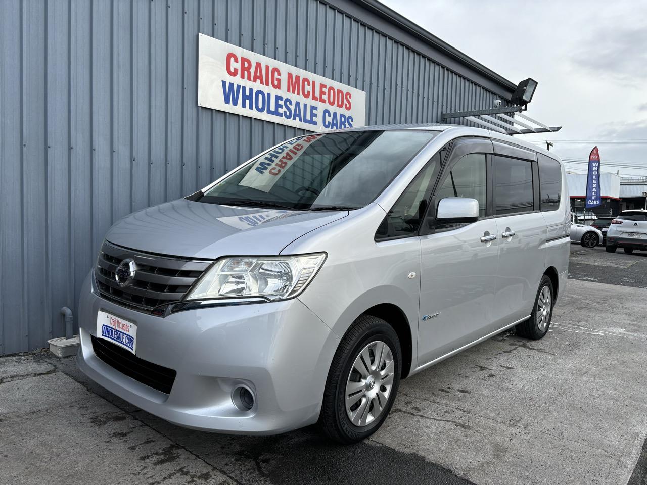 2013 Nissan SERENA