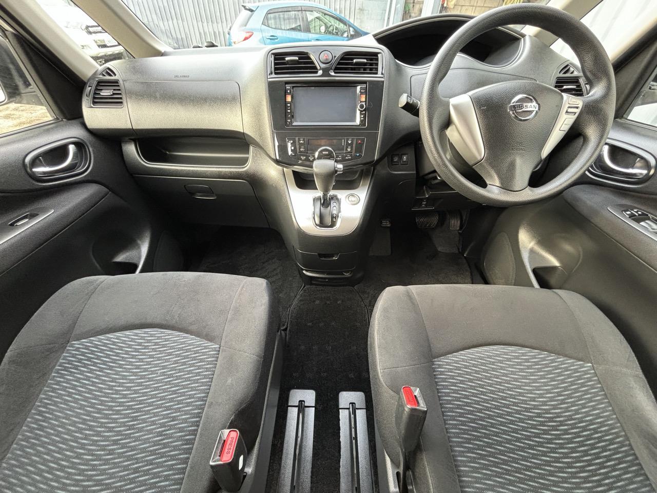 2013 Nissan SERENA