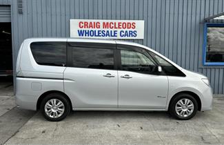 2013 Nissan SERENA - Thumbnail