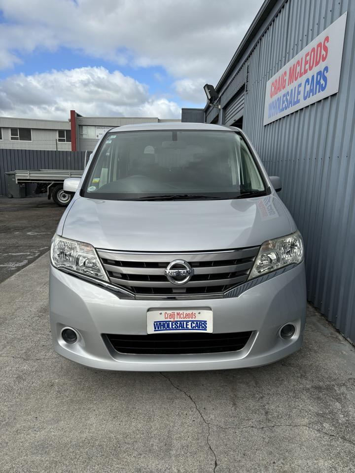 2013 Nissan SERENA