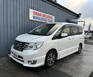 2014 Nissan SERENA - Thumbnail