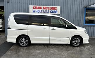 2014 Nissan SERENA - Thumbnail