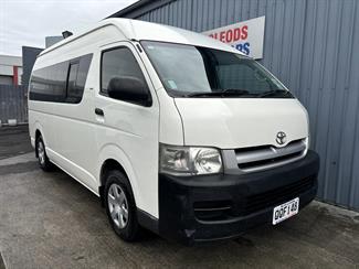 2006 Toyota HIACE - Thumbnail