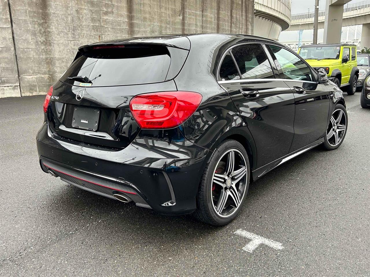 2013 Mercedes-Benz A250