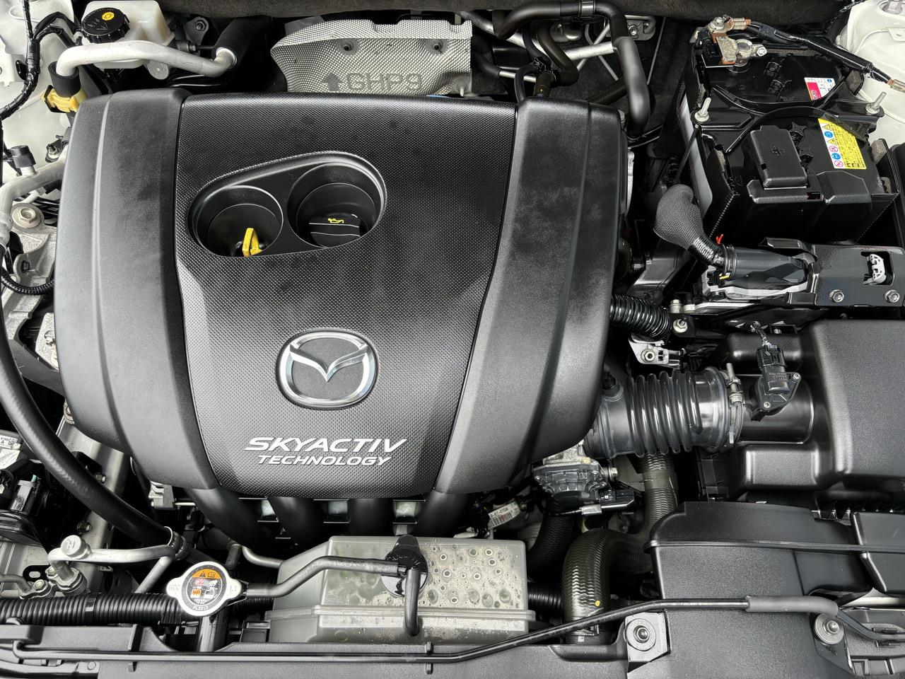 2015 Mazda Axela