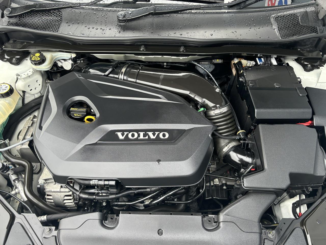 2015 Volvo V40