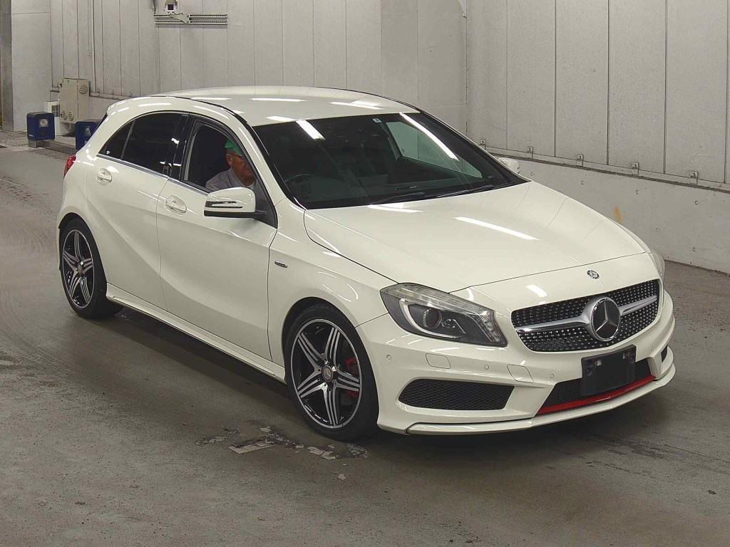 2013 Mercedes-Benz A250