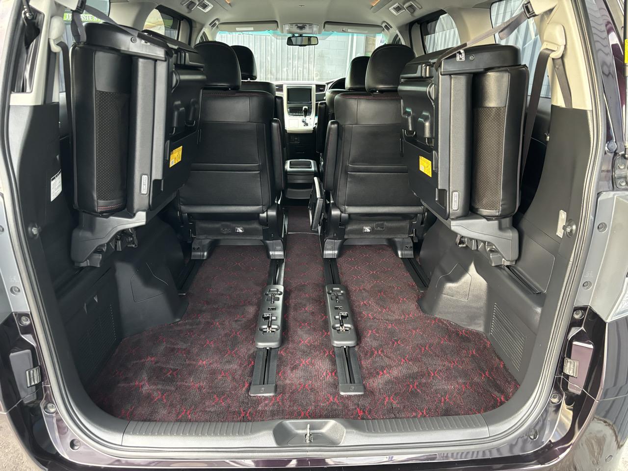 2013 Toyota Vellfire