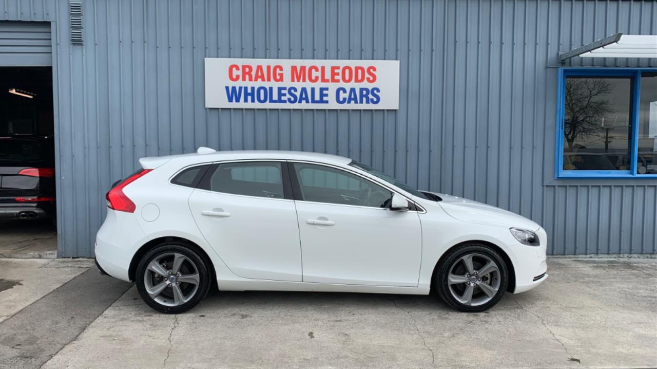 2014 Volvo V40