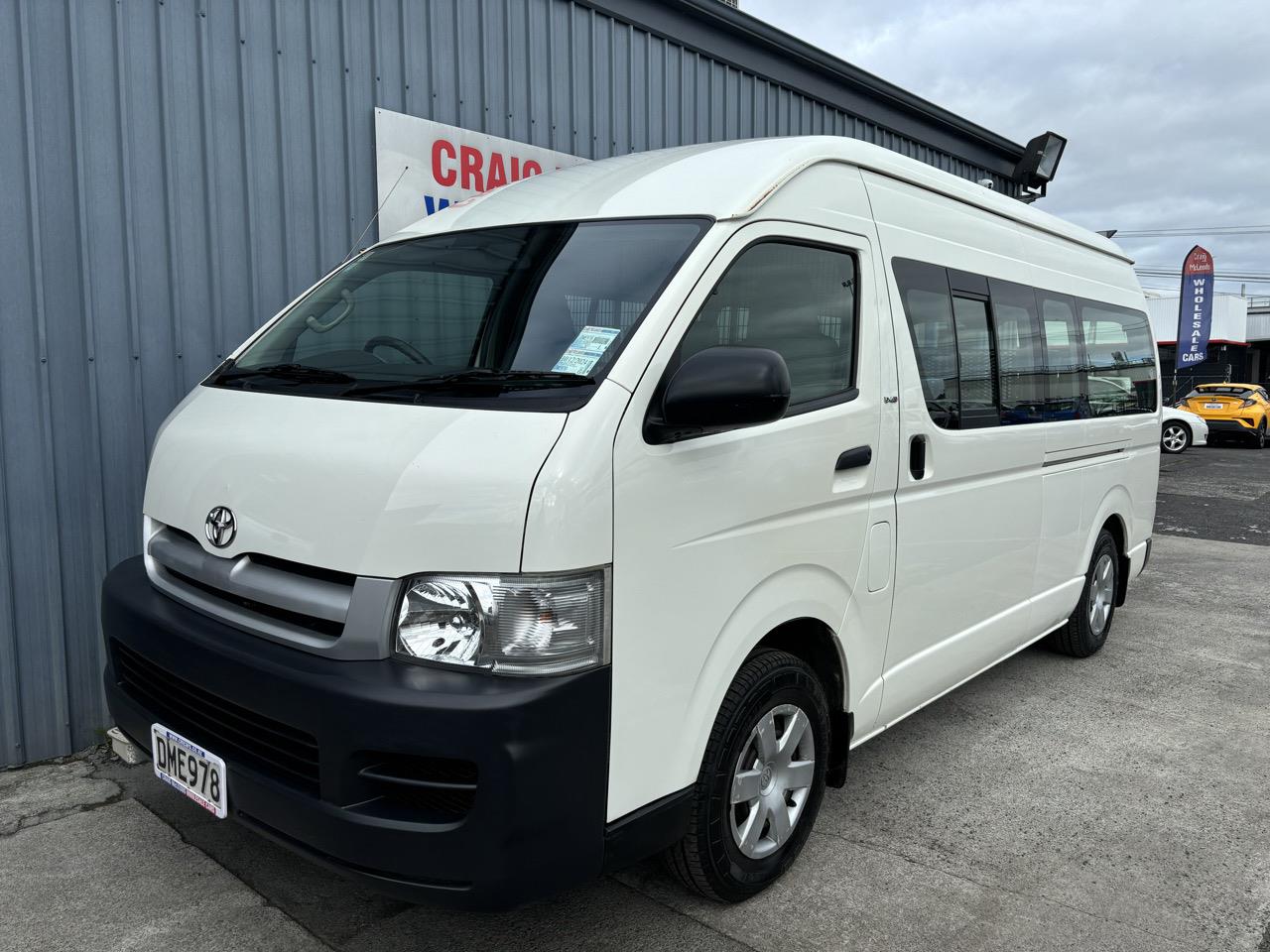 2006 Toyota HIACE