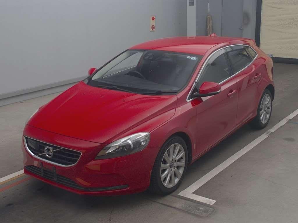 2015 Volvo V40