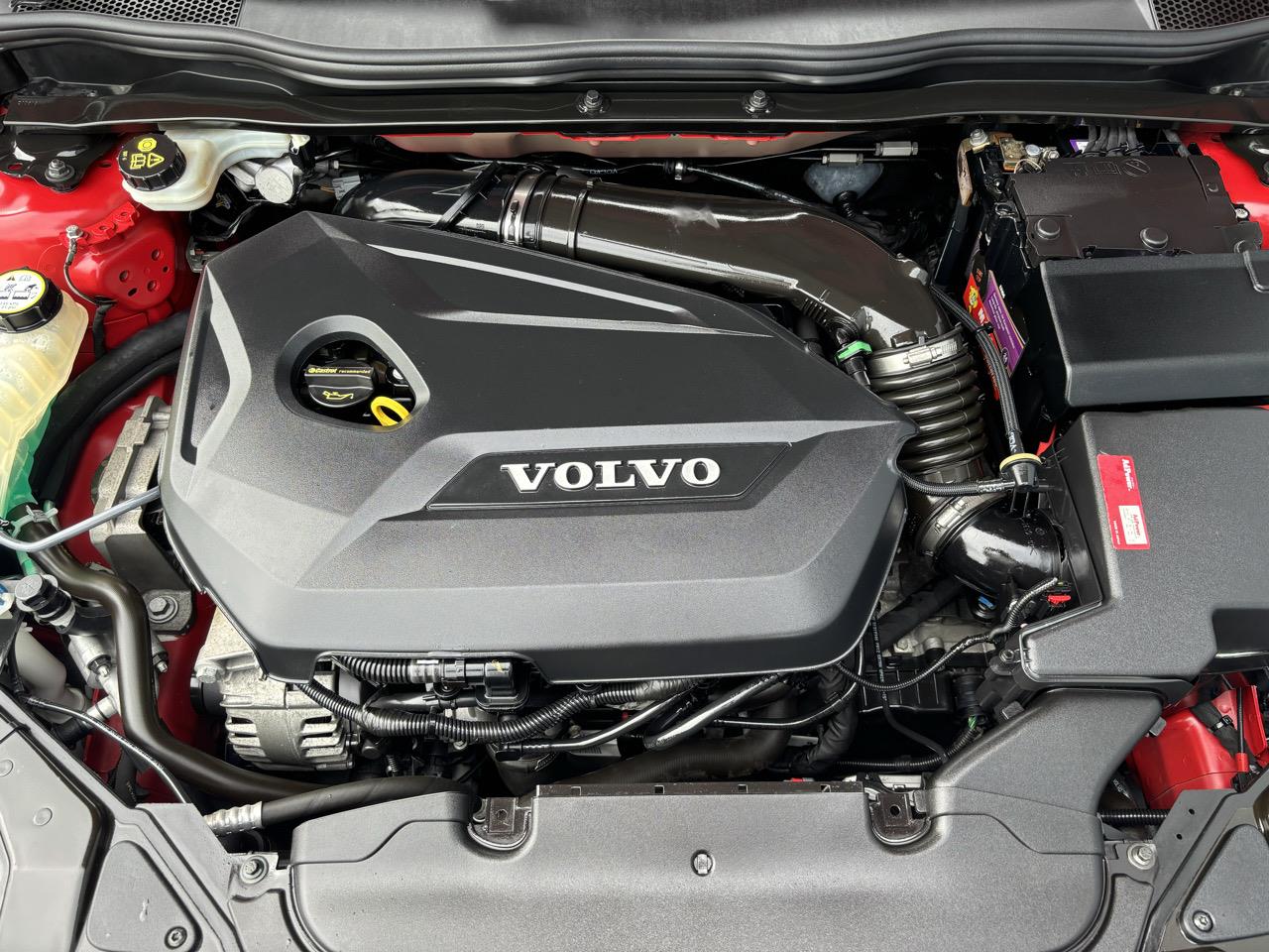 2015 Volvo V40