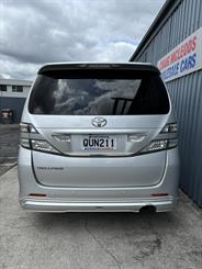 2008 Toyota Vellfire - Thumbnail