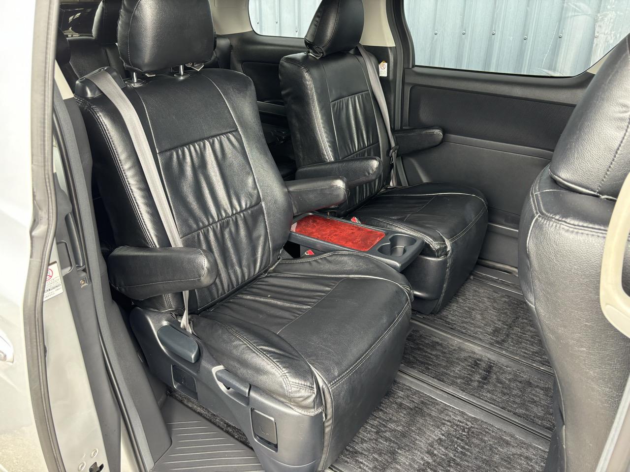 2008 Toyota Vellfire